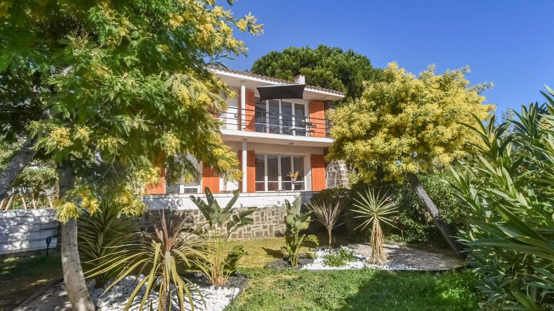 Holiday Home Chenou-1 By Interhome Les Issambres